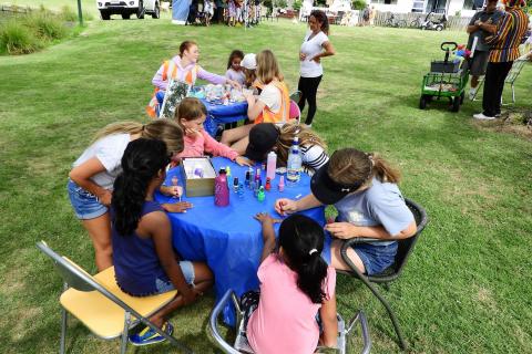 Kids making art in the park